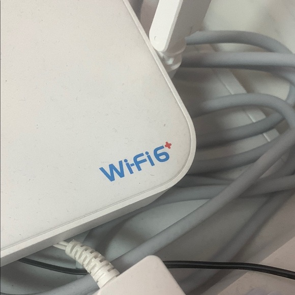WiFi 6 White Networking Router - Picture 5 of 8